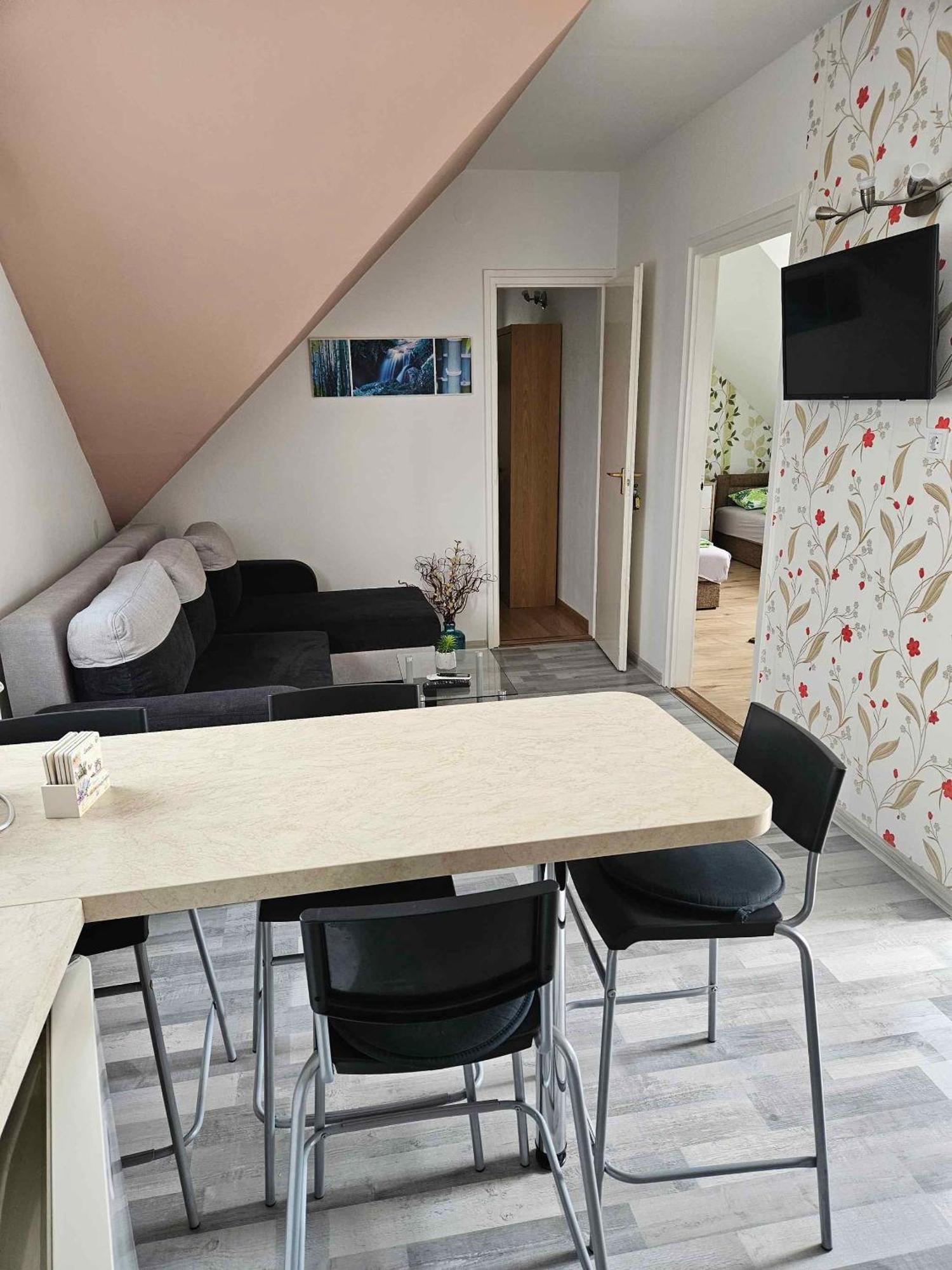 Appartement In 36227